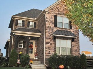 1054 Lt Gibson Cir, Gallatin, TN 37066