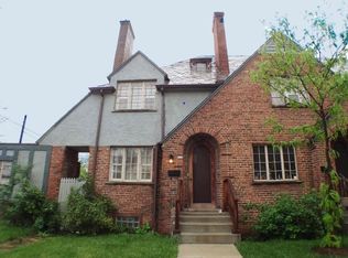 241 Rhoads Ave, Columbus, OH 43205