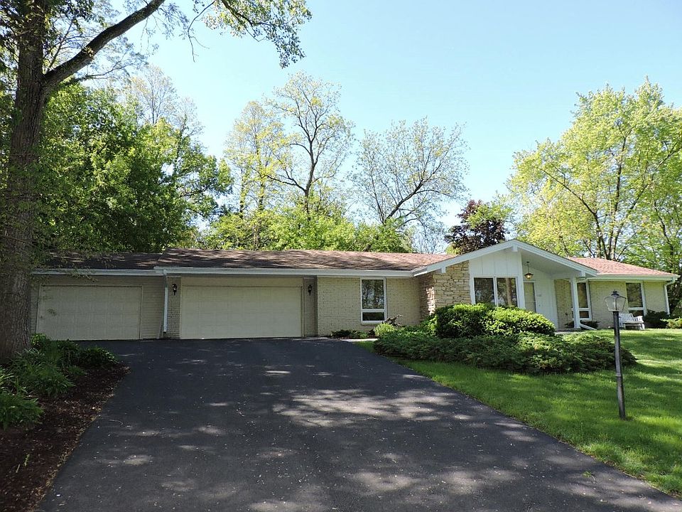 1st image of 2301 Cerro Vista Dr