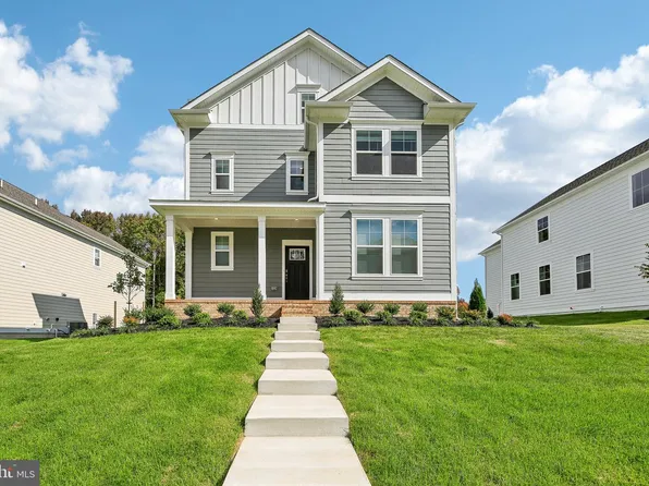 446 Hanson St, Frederick, MD 21701