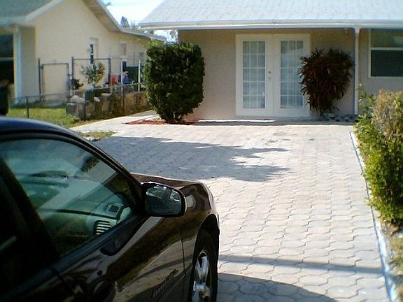 Front drive way view