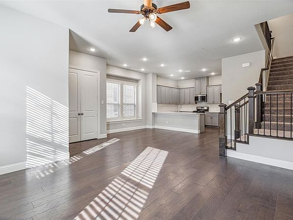 5th image of 1551 Windermere Way