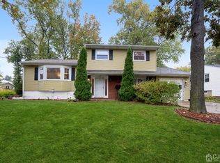 1174 Dakota Rd, North Brunswick, NJ 08902