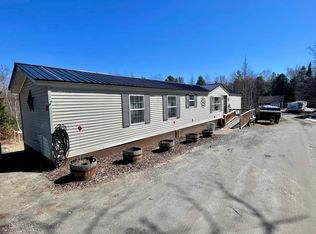 141 Autumn Ln, Lyndonville, VT 05851