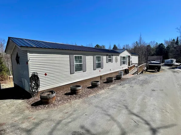 141 Autumn Lane, Lyndon, VT 05851