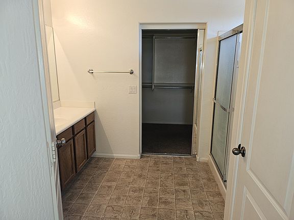 2nd image of 118 W Diamond Trl