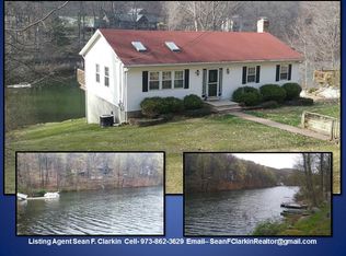 33 E Shore Dr, Vernon, NJ 07462