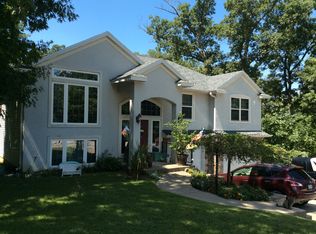 609 Linn Creek Rd, Lake Ozark, MO 65049