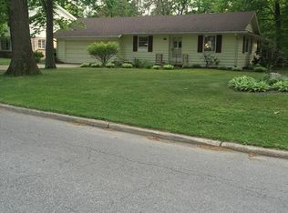 1635 Squaw Creek Dr, Girard, OH