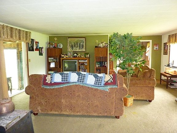 4th image of 4094 Salmon River Hwy