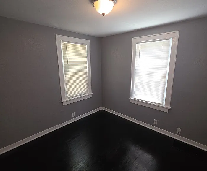 1918 S Willow Ave — Photo 11