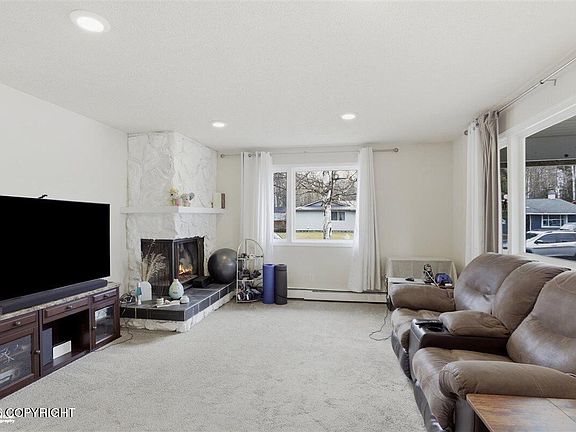 5th image of 6144 E 21st Ave
