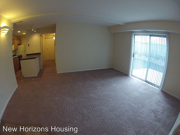 4th image of 328 E Fulton St APT A