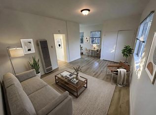 360 Palm Ave, Oakland, CA 94610