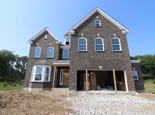 2743 Sky Crossing Dr, Beavercreek, OH 45434