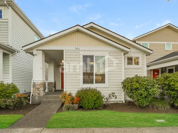 7616 Rushmore Ave NE, Lacey, WA 98516