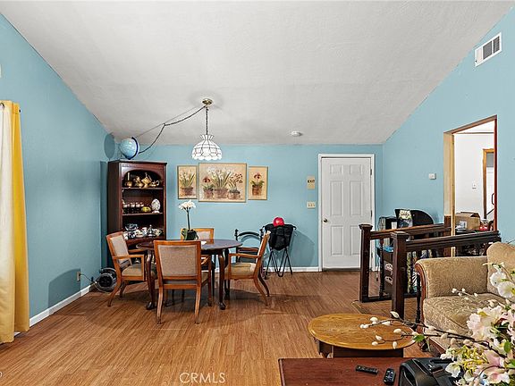 4th image of 2153 4th St