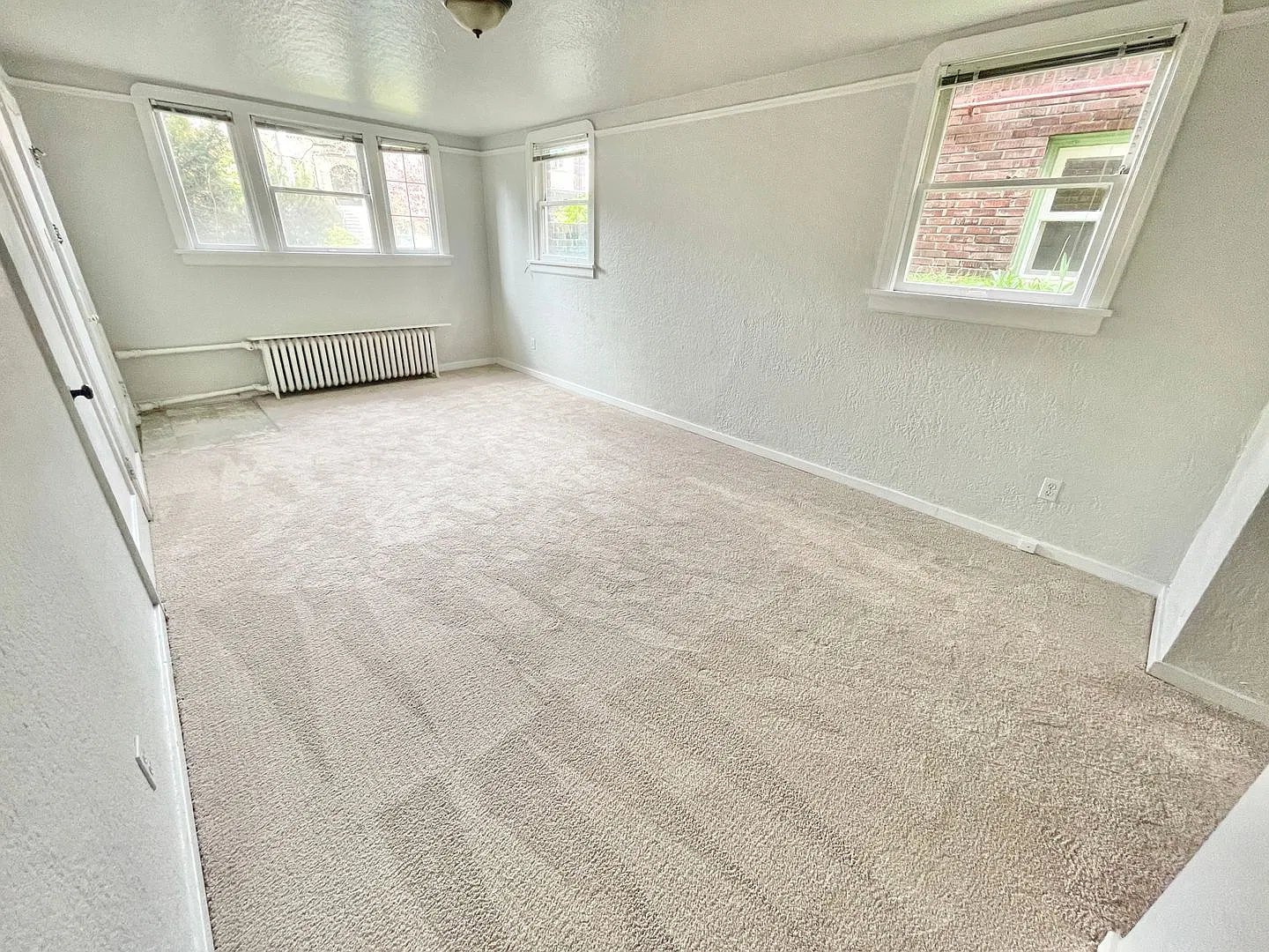 10th Avenue East Apartments — Photo 4