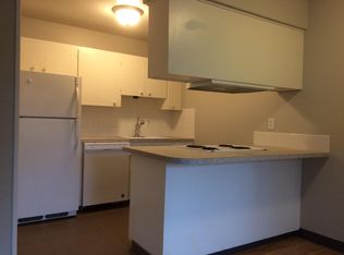 2132 SE Salmon St APT 6, Portland, OR 97214