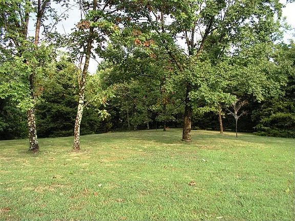 2nd image of 450 County Road 810
