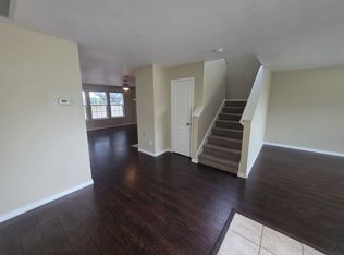 4207 Bayside Ct, Arlington, TX 76016