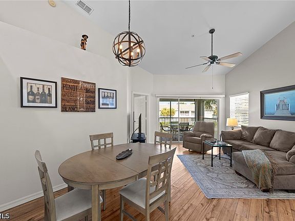 5th image of 12061 Summergate Cir APT 204