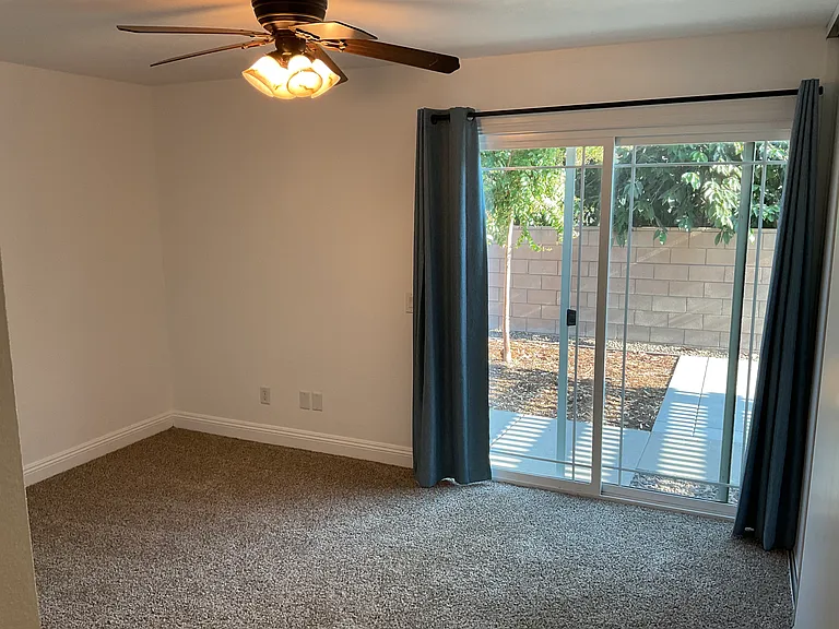 14273 Parkview Dr — Photo 14