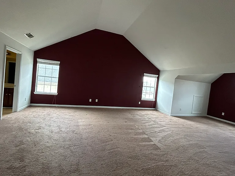 1040 Baltic Way — Photo 24