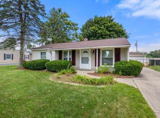 3245 Avon Manor Rd, Rochester Hills, MI 48307