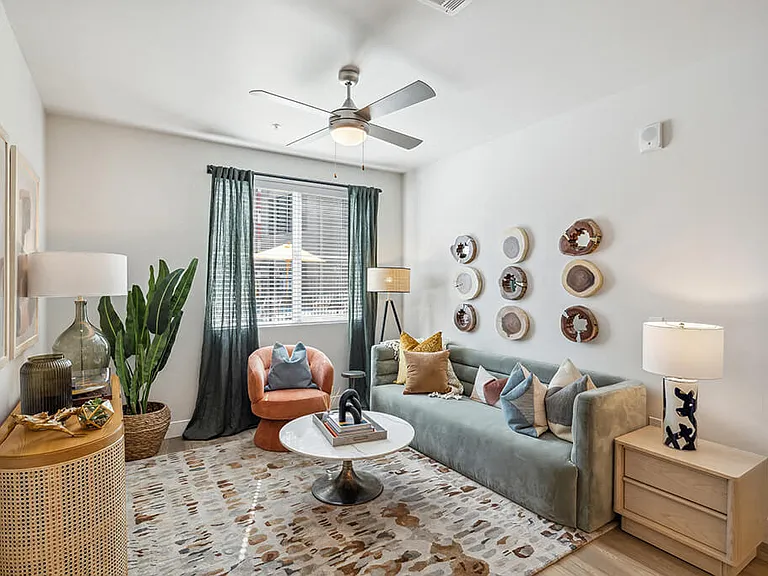 The Braydon Apartments — Photo 13