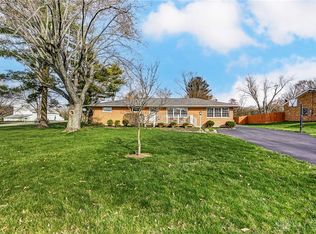 2800 Oxford Dr, Springfield, OH