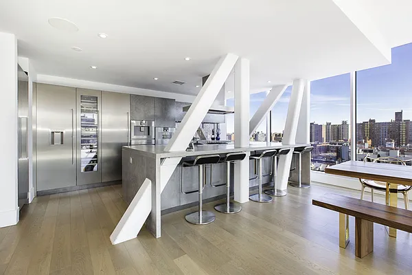 Rented by Compass | media 26