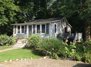 53 Grandview Ave, Oakland, NJ 07436