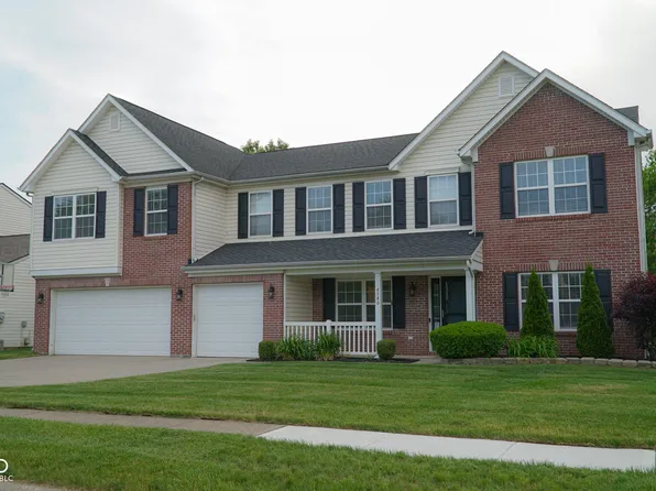 6546 Yorkshire Cir, Zionsville, IN 46077
