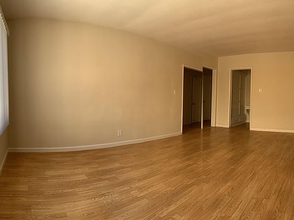 3rd image of 138 1/4 N Berendo St #138-1/4