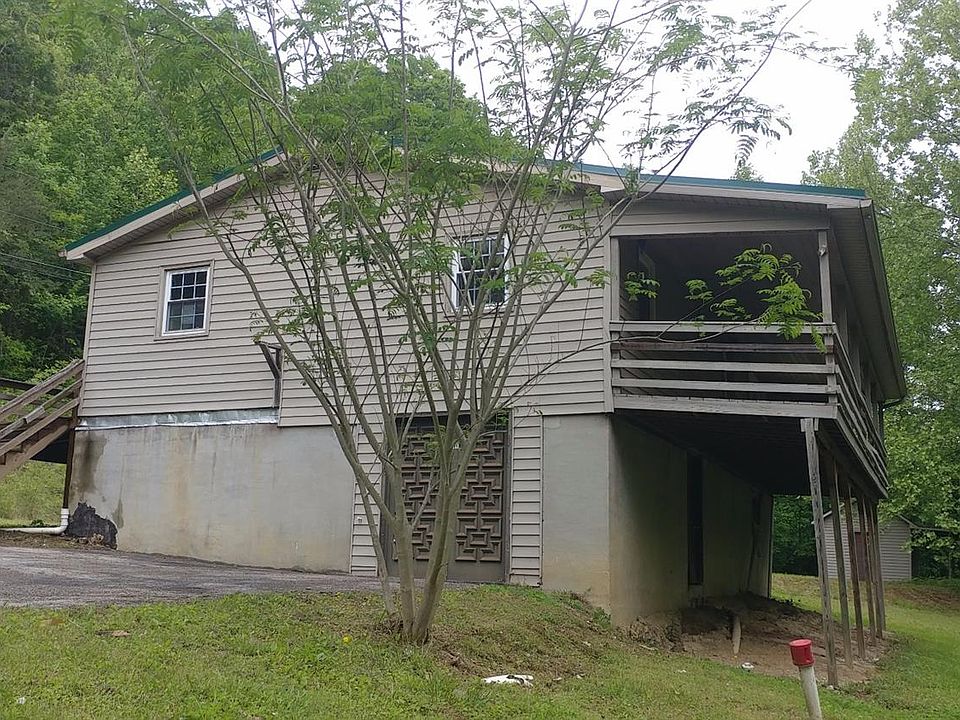 1st image of 130 Bonnie Ln