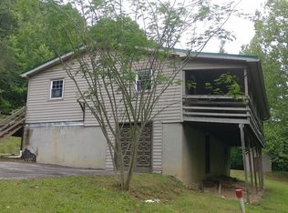 130 Bonnie Ln, Irvine, KY 40336