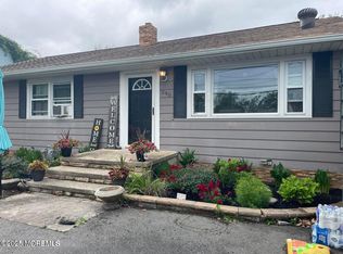 240 Arkansas Ave, Toms River, NJ 08753