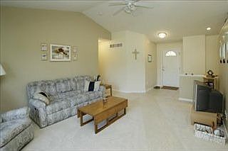4th image of 5630 Briarhill Ct