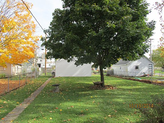 3rd image of 619 S 12th St