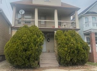 3219 Hanley St, Hamtramck, MI 48212