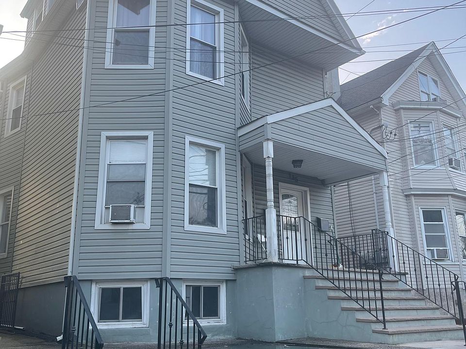 1st image of 135 Union Ave #1