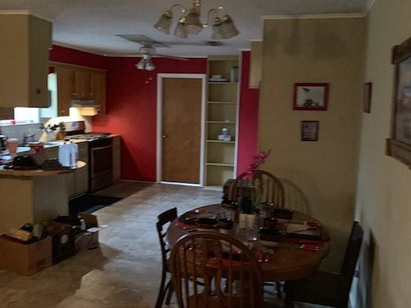 3rd image of 116 Rosewood Dr