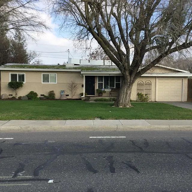 3212 Coffee Rd photo 1