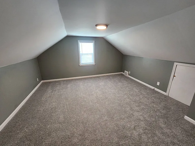 2506 Torrington Ave — Photo 21