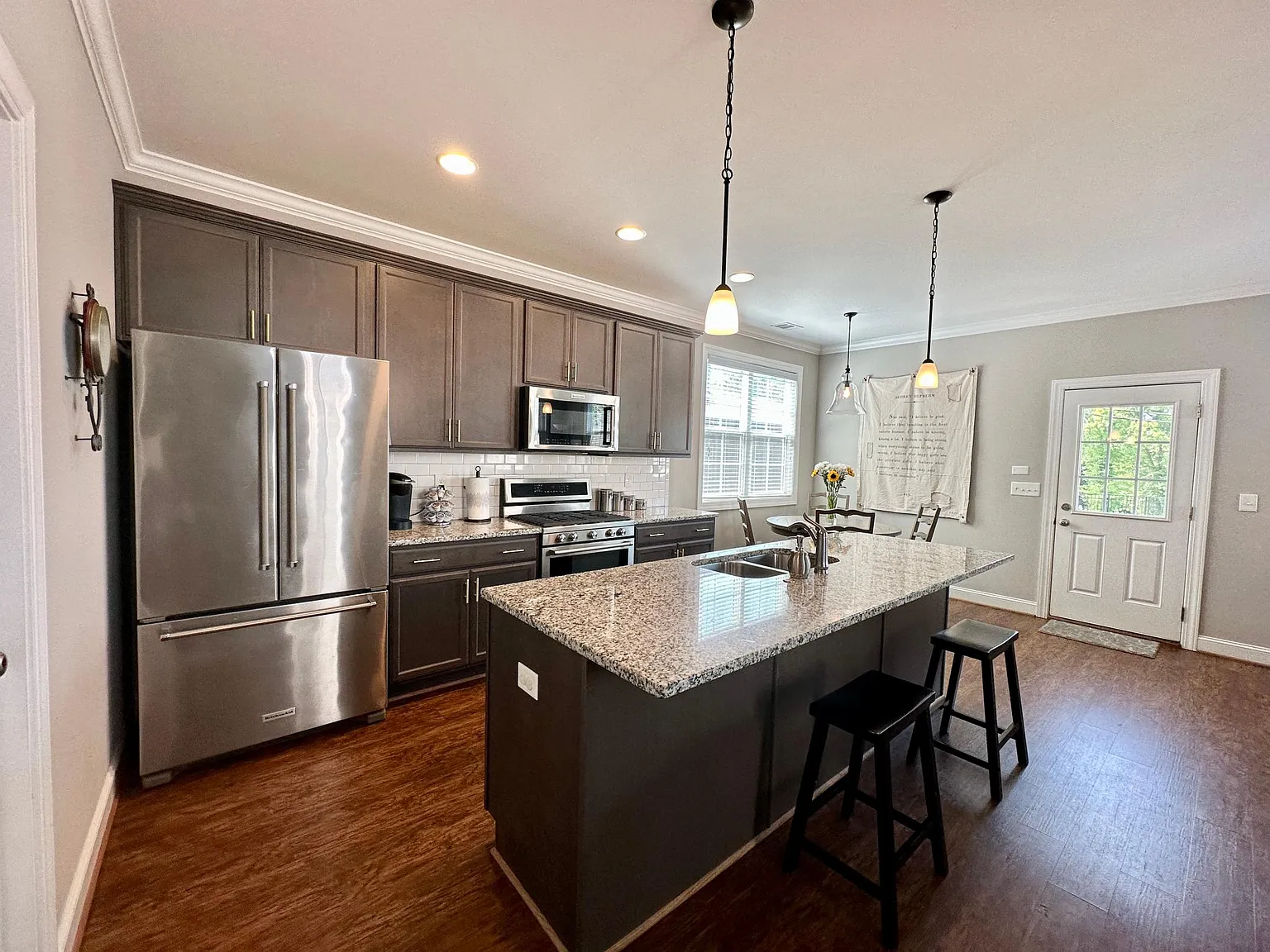 2 bed, 2.5 bath, 1708 sqft, $2,795 — Photo 4