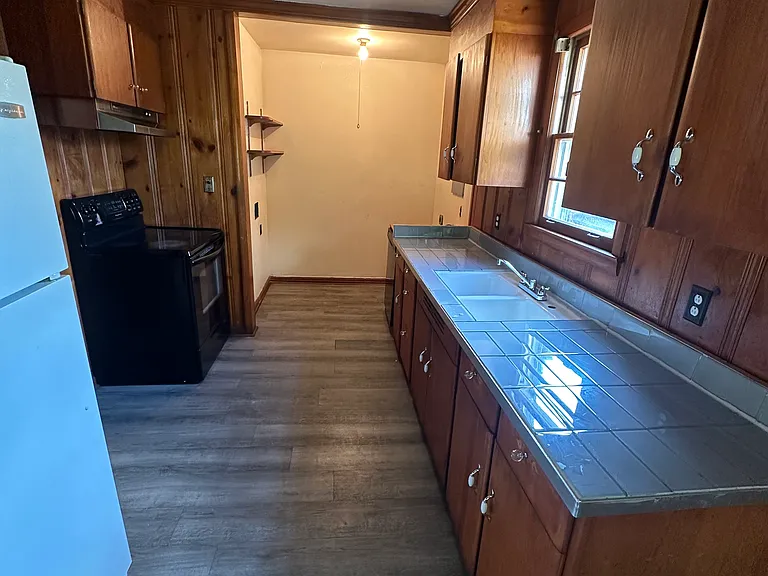 539 Bismark Dr — Photo 28