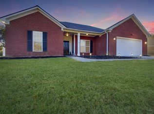 176 Huntingdon Dr, Leesburg, GA 31763