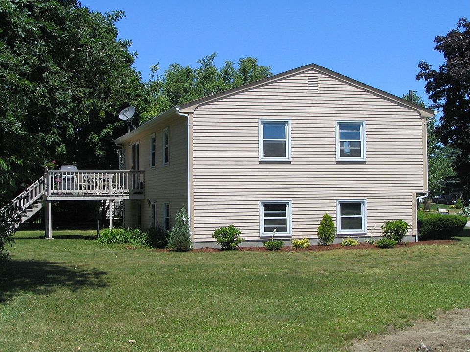Exterior Waterview side