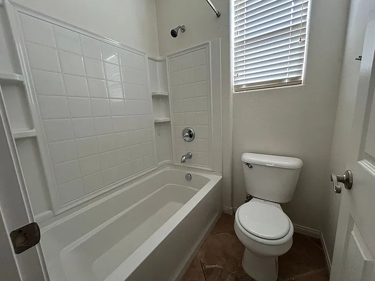 4116 Helens Pouroff Ave — Photo 10